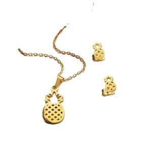 NEW- GOLDEN pineapple 🍍 PENDANT NECKLESS AND EARRING SET
